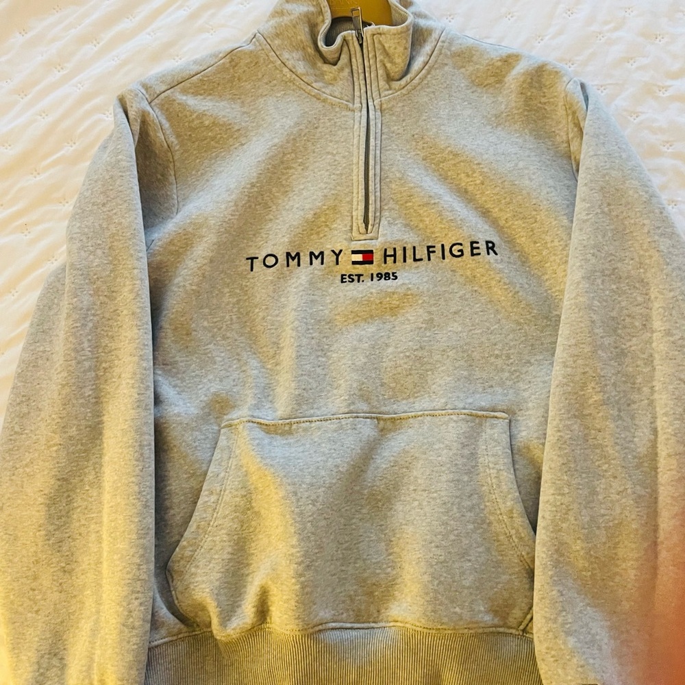 Tommy Hilfiger Gray Half-Zip Men's Sweater